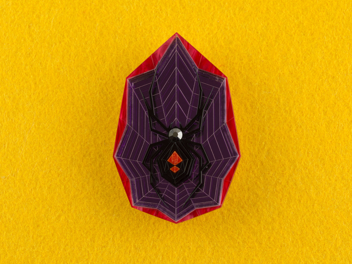 Black Widow Brooch - Scarlet Amethyst