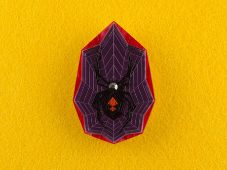 Black Widow Brooch - Scarlet Amethyst