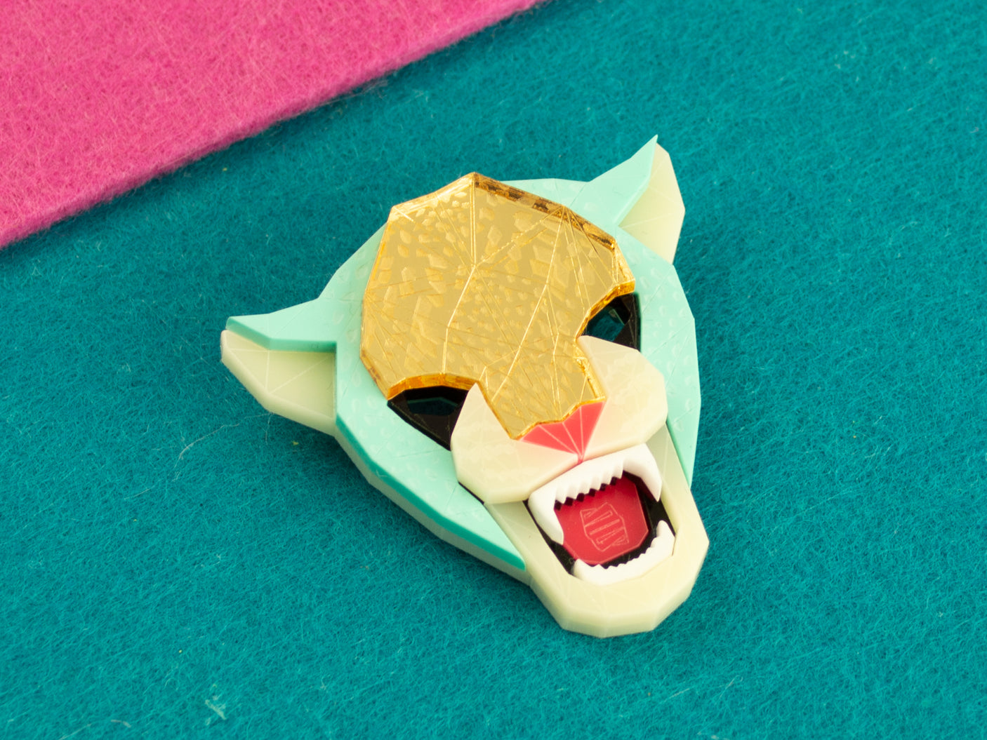 Jaguar Head Brooch - Creativity