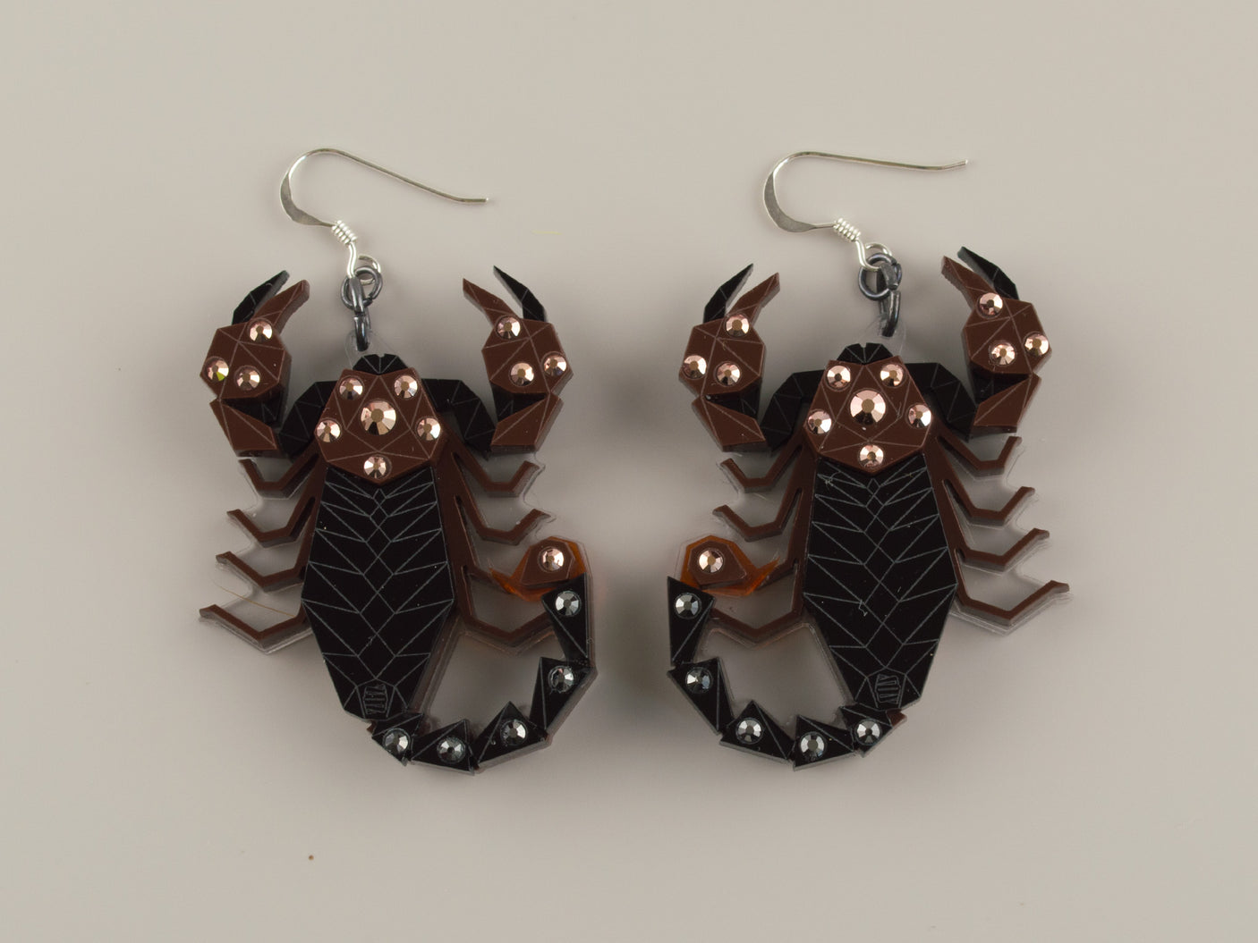 Scorpion Earrings - Capri Noir