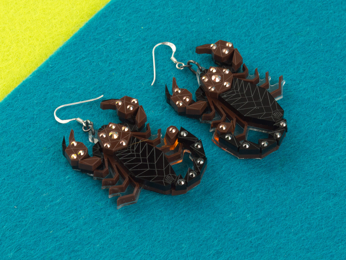 Scorpion Earrings - Capri Noir