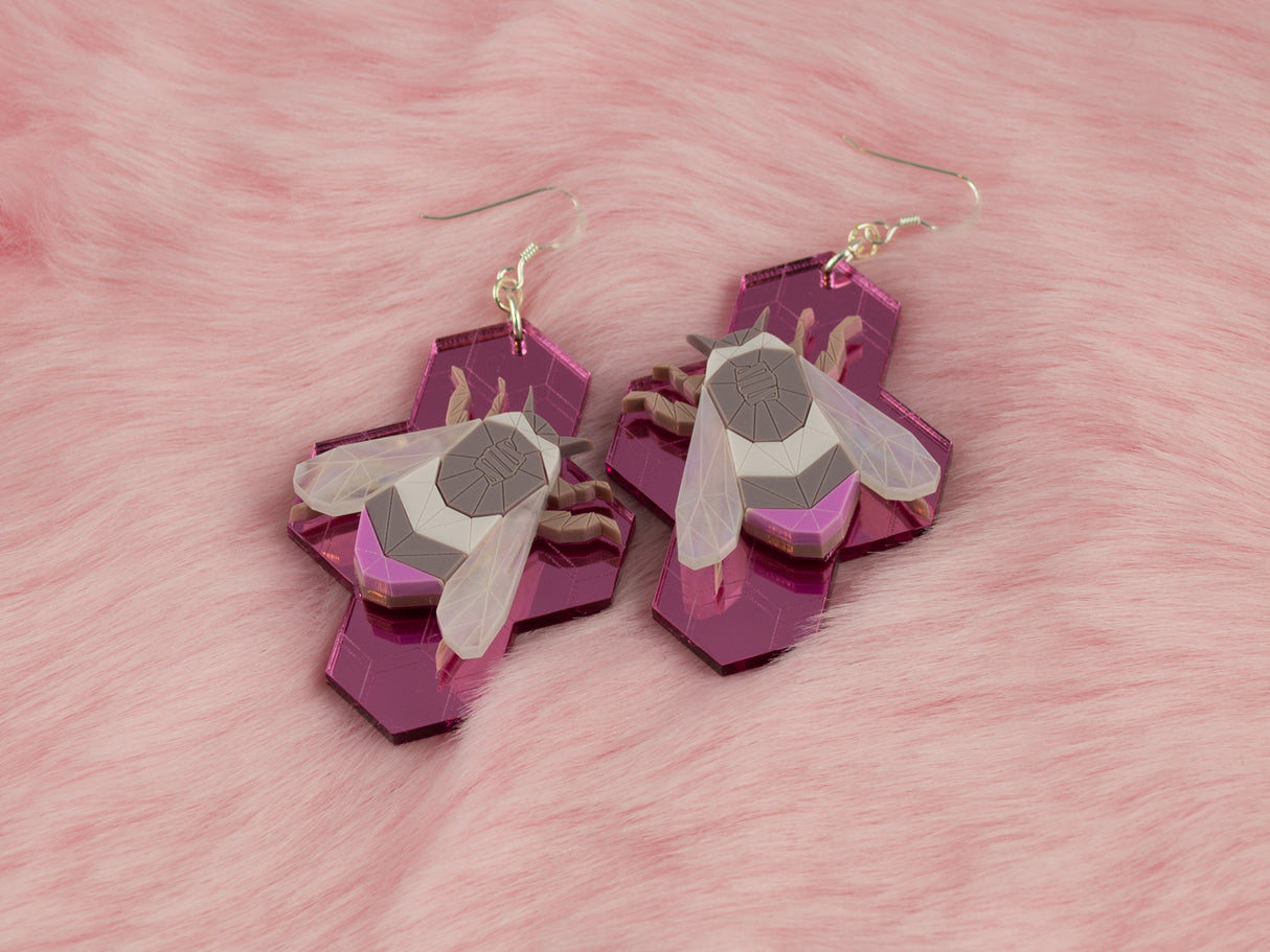 Bumblebee & Hive Earrings - Lavender Kiss