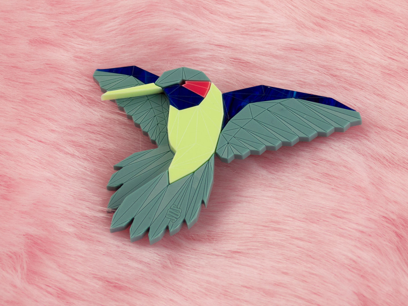 Hummingbird Brooch - Speedway