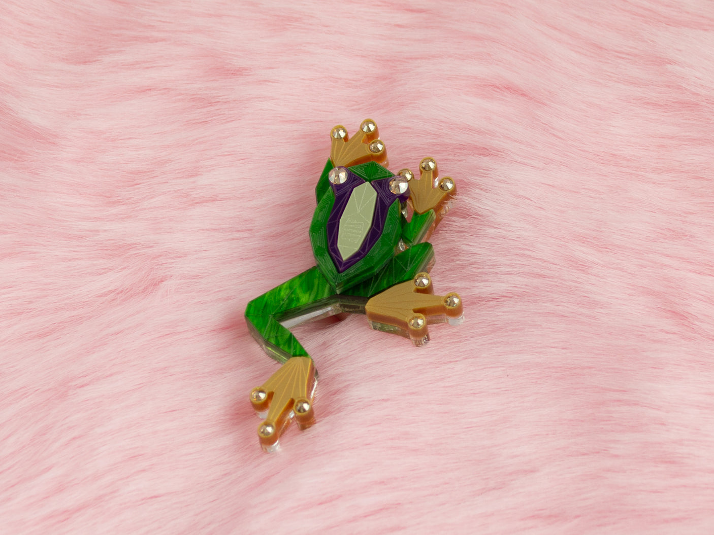 Tree Frog Brooch - King Cobra