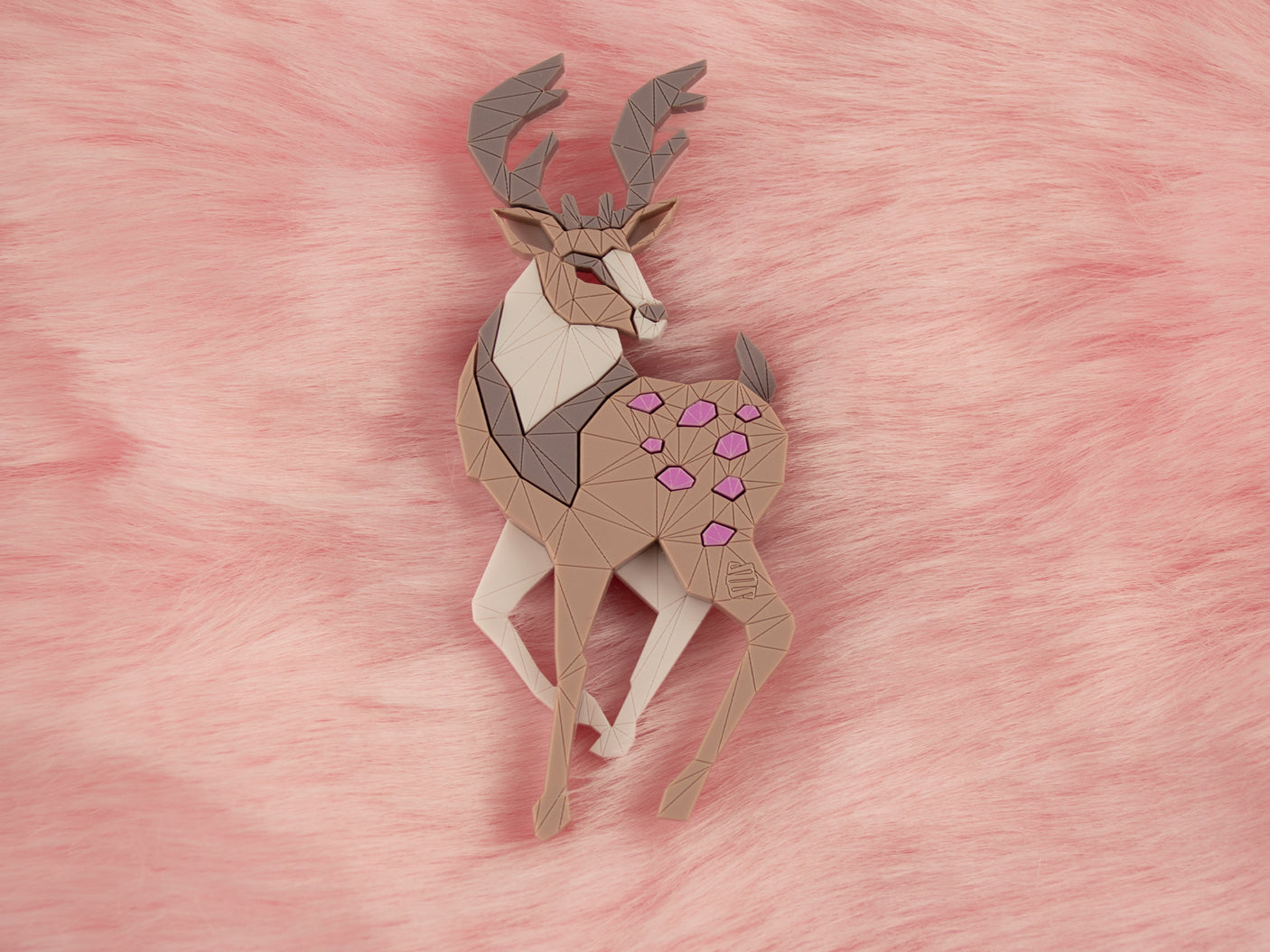 Winter Stag Brooch - Lavender Kiss